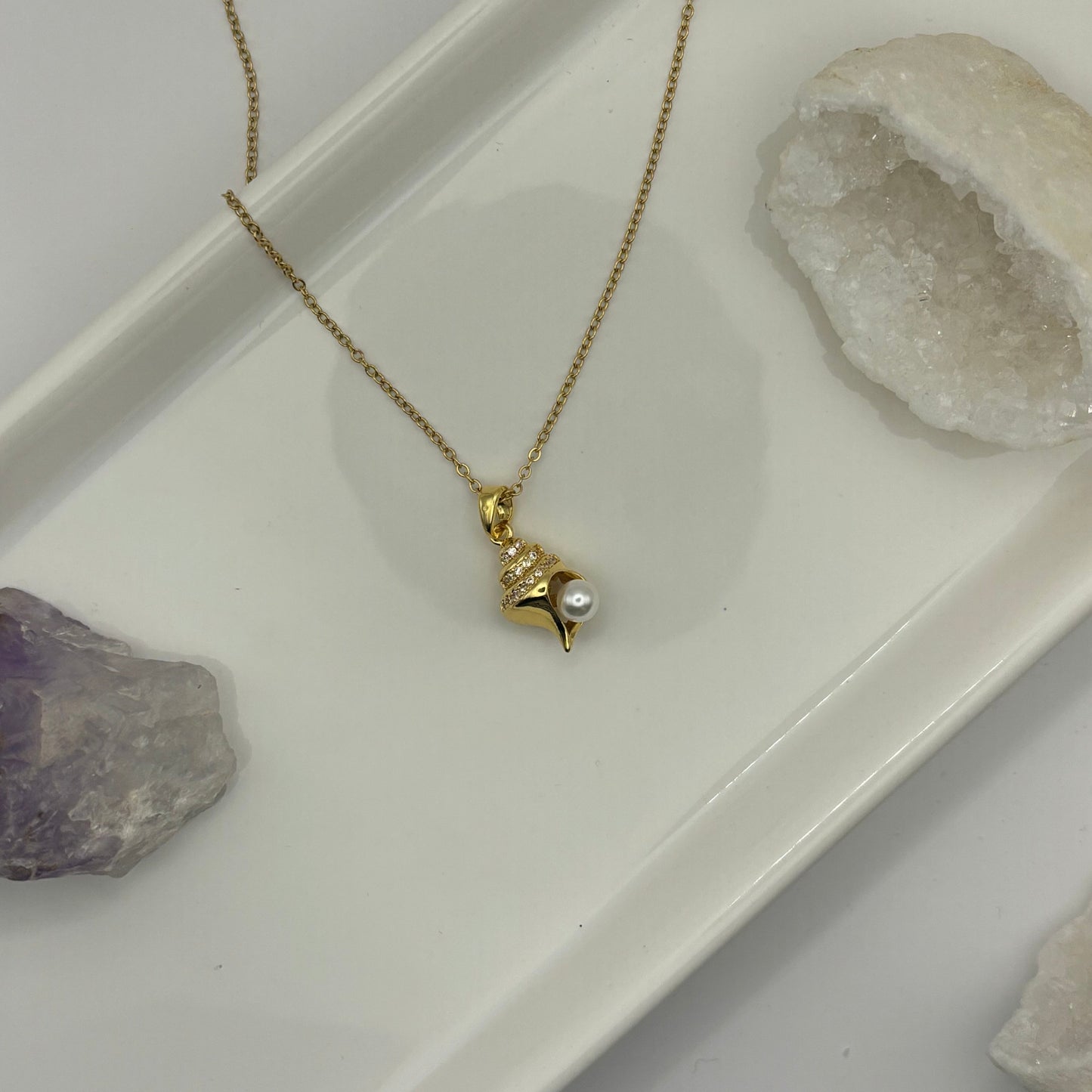 Gold Shell Gem Necklace - Removable Pendant